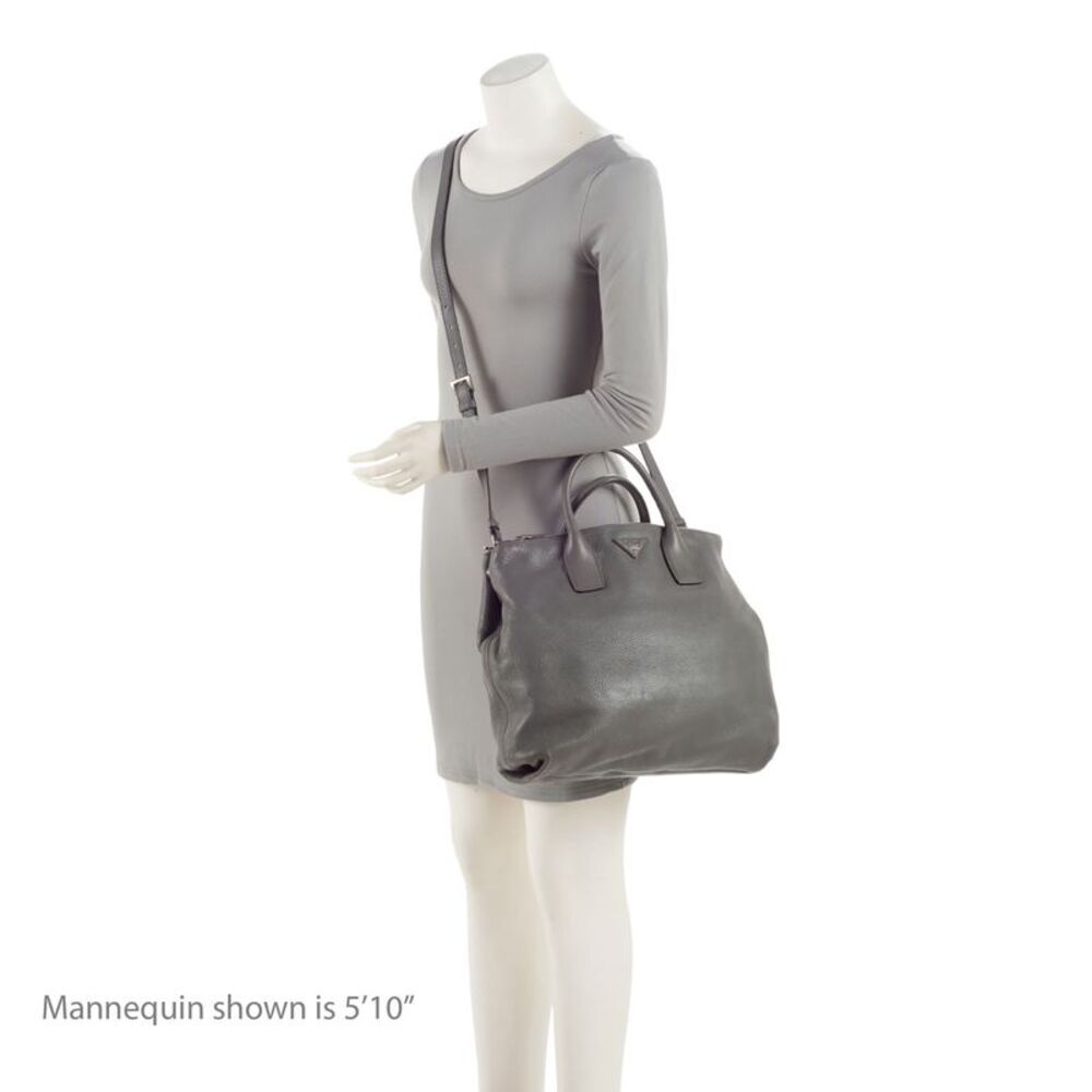 Prada Vitello Daino Shopping Tote - Picture 5 of 15